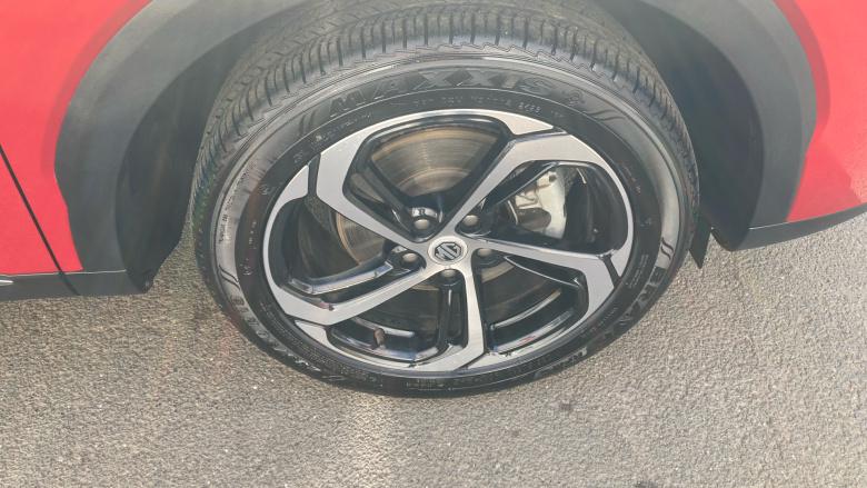 MG HS 1.5 T-GDI Trophy 5dr Petrol Hatchback